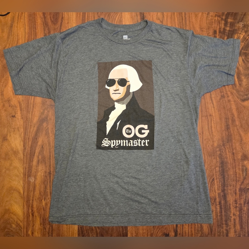 Spy Museum Women's Gray T-shirt Size L With George Washington Graphic